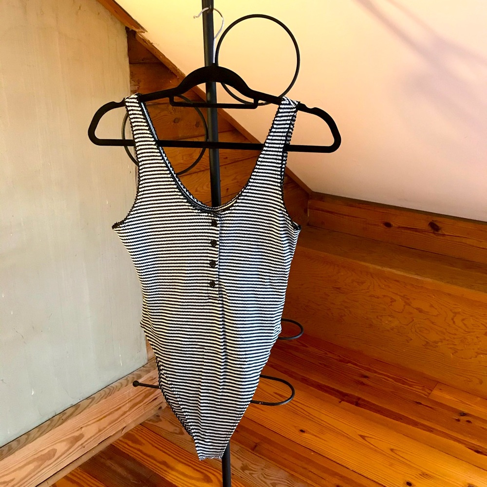 Wild Fable Black White Striped Bodysuit, EUC, M